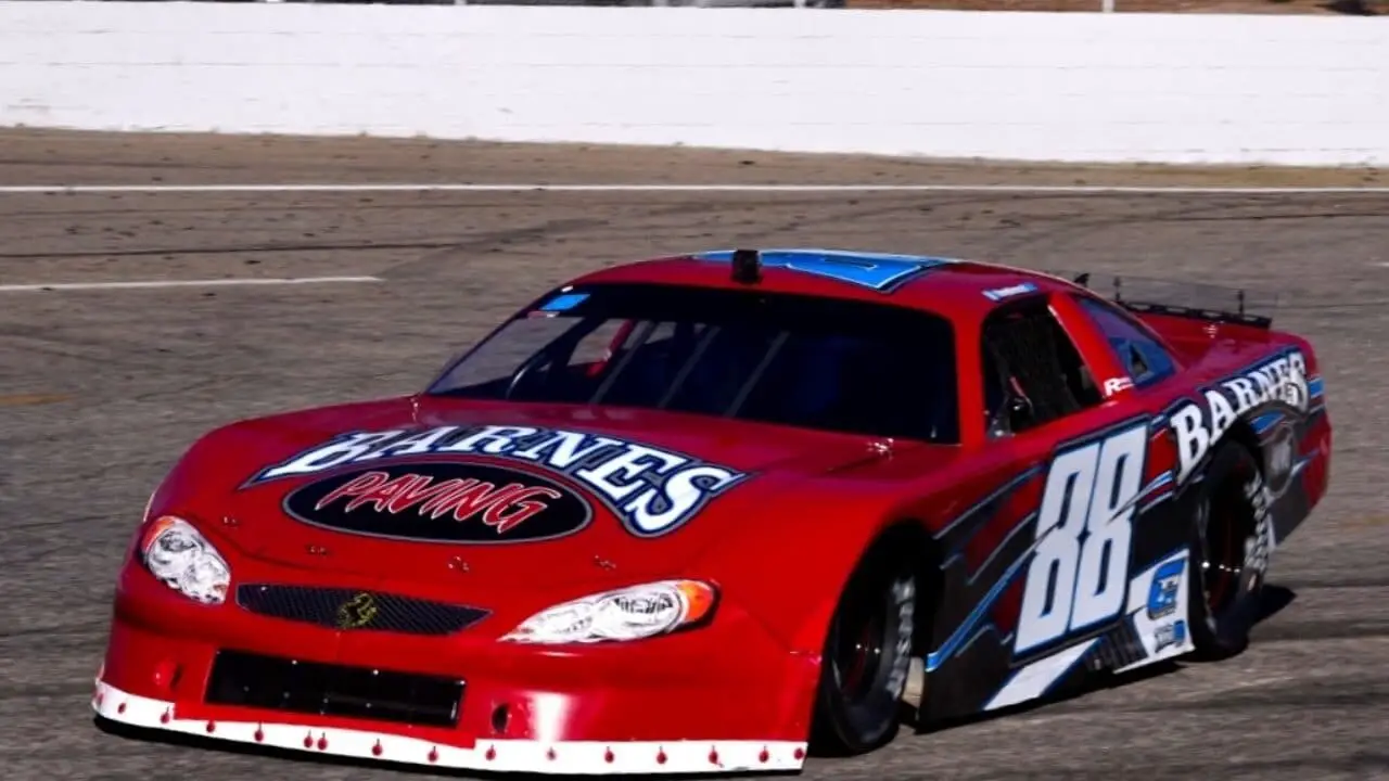 hero image for Barnes Bringing Prancing Horse Energy to Thanksgiving Classic
