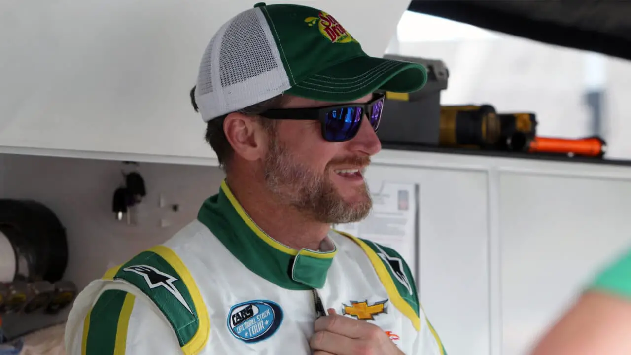 hero image for Dale Earnhardt, Jr. Joining CARS Tour Field at New River All American Speedway
