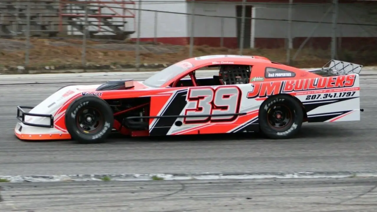 hero image for PASS Modified Title Fight Knotted with One Race Left