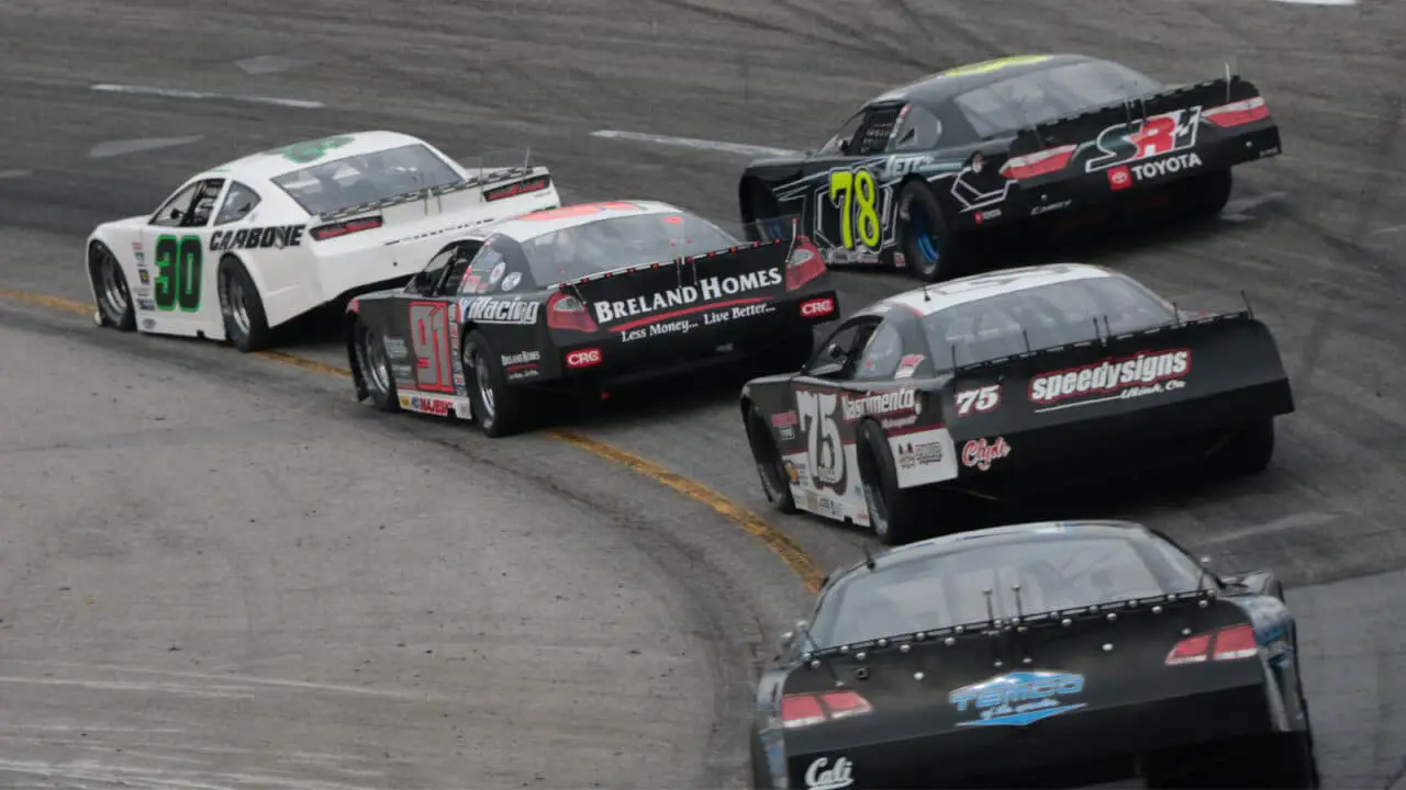 hero image for Pit Pay Challenge Up for Grabs at Snowball Derby, Snowflake 100